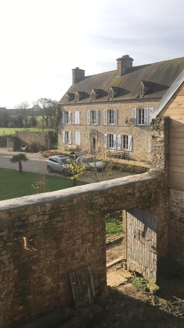 Chambre D'Hotes La Ferte Saint-Floxel Exterior foto